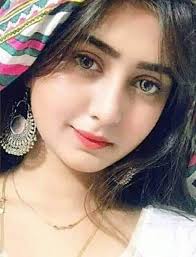 wherethechickswillholdupasign